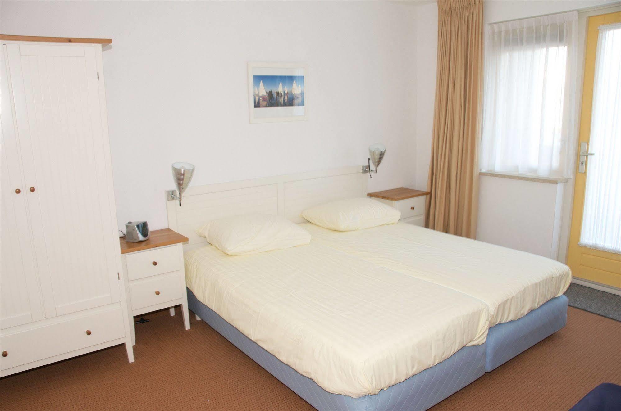 Hotel Kogerstaete Texel De Koog  Extérieur photo